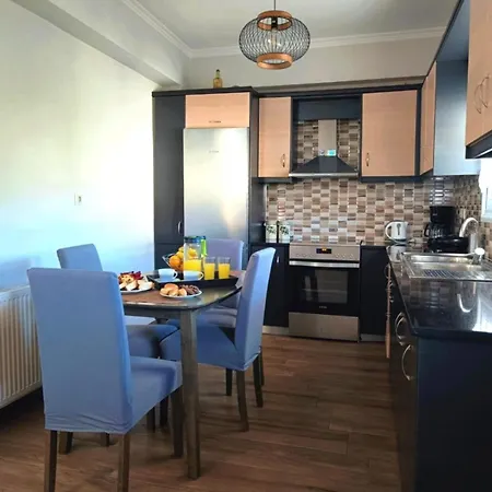 Giota's 100m Fro The Apartment